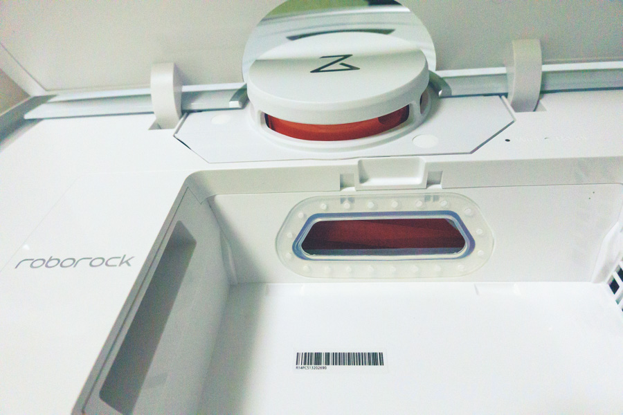 拭き掃除もできて、ゴミも自動収集できるロボット掃除機 Roborock S7+ | ずかだ雑記帳