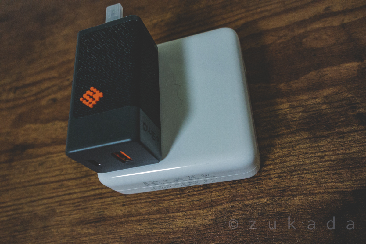 GaN 採用の 65W 充電器 SlimQ が届いた | ずかだ雑記帳